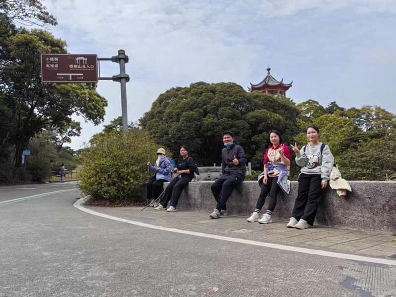 億天凈化丨開工大吉暨梧桐山登頂祈福活動圓滿結(jié)束